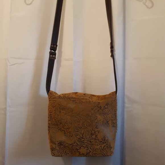 NEW Faux Leather Tooled Western Crossbody Satchel Purse bag Flip Top Sling Brown - Picture 8 of 13